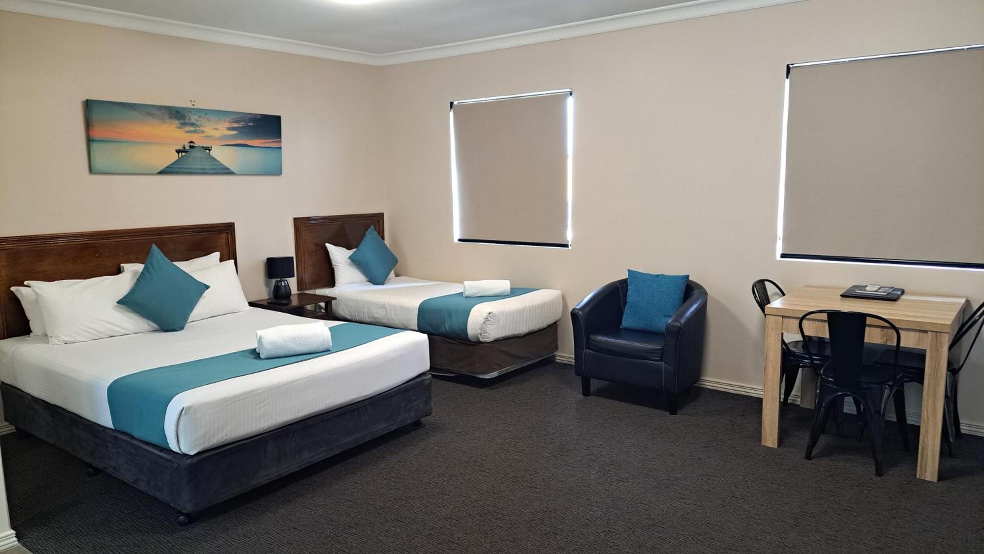 And 4* Rockhampton