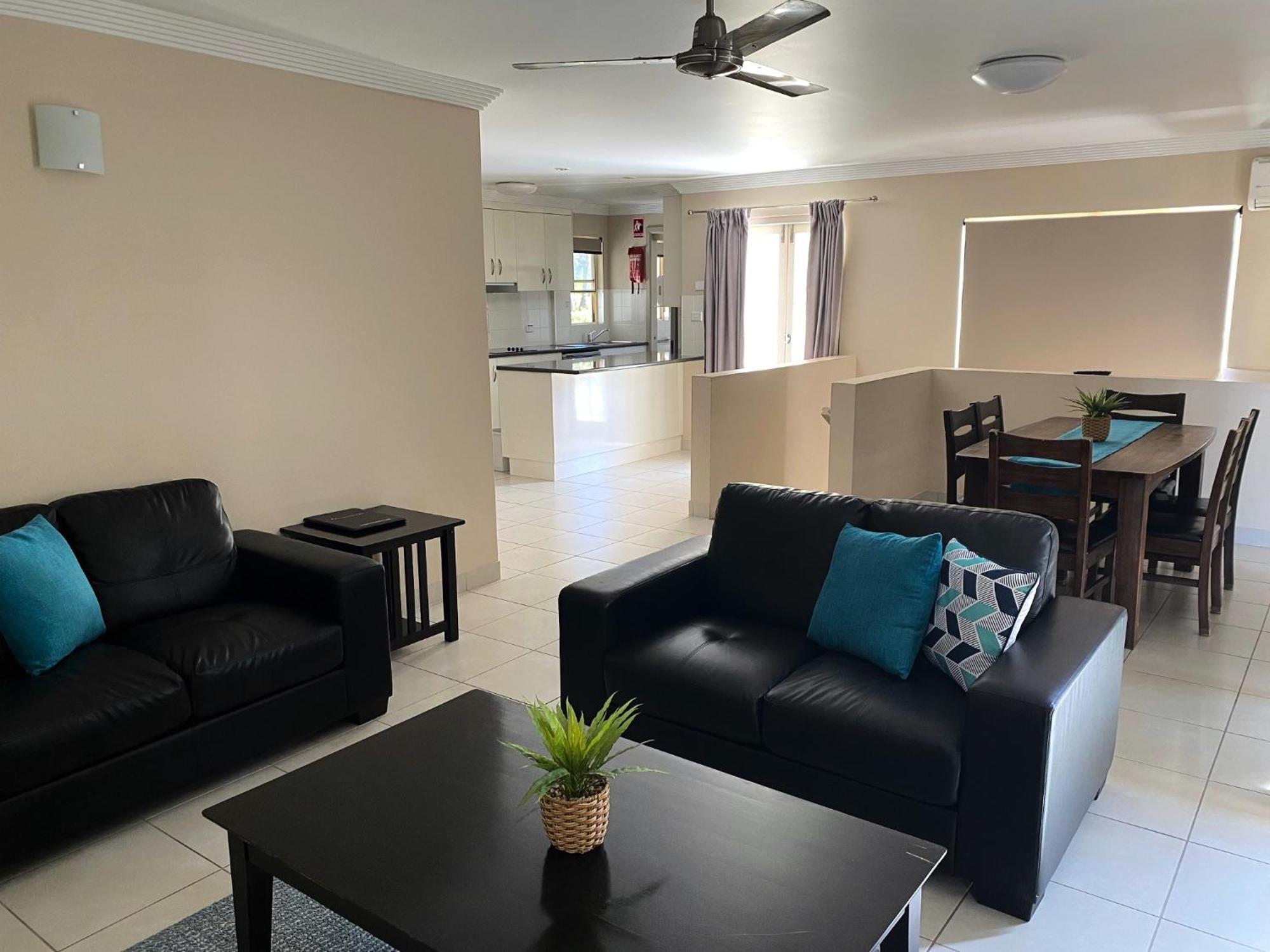 Aparthotel And 4*